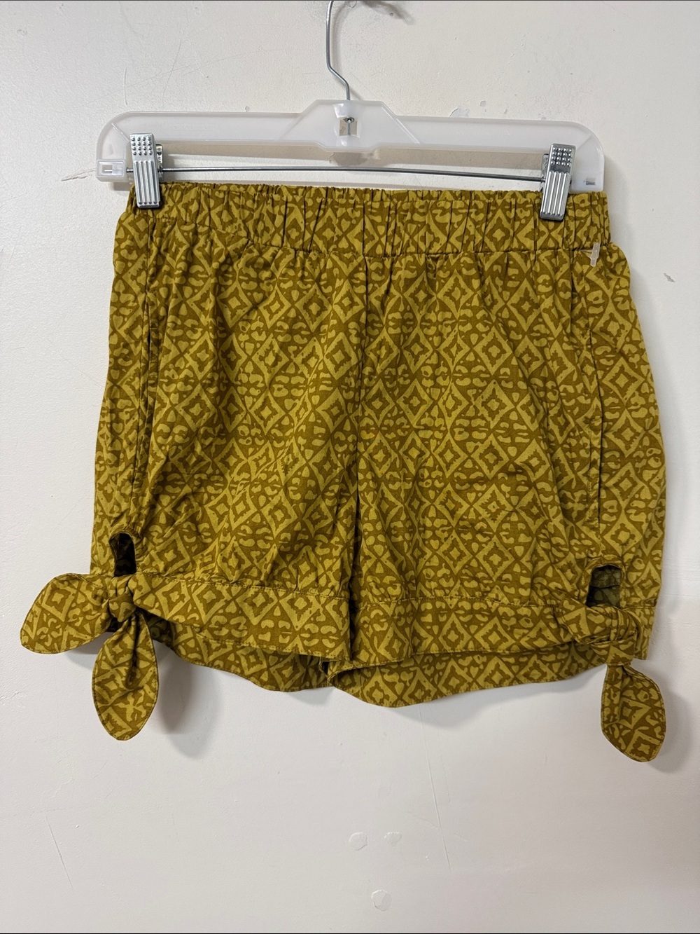 Anthropologie Mustard Yellow Patterned Tie-Hem Women's Shorts
